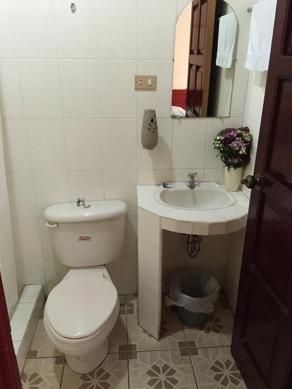 Hotel Villa Margarita Flores Room photo