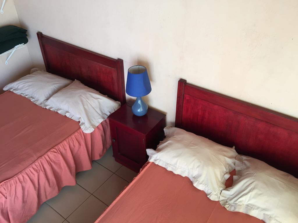 Hotel Villa Margarita Flores Room photo